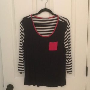 Euc Stitch Fix Loveappella 3/4 shirt